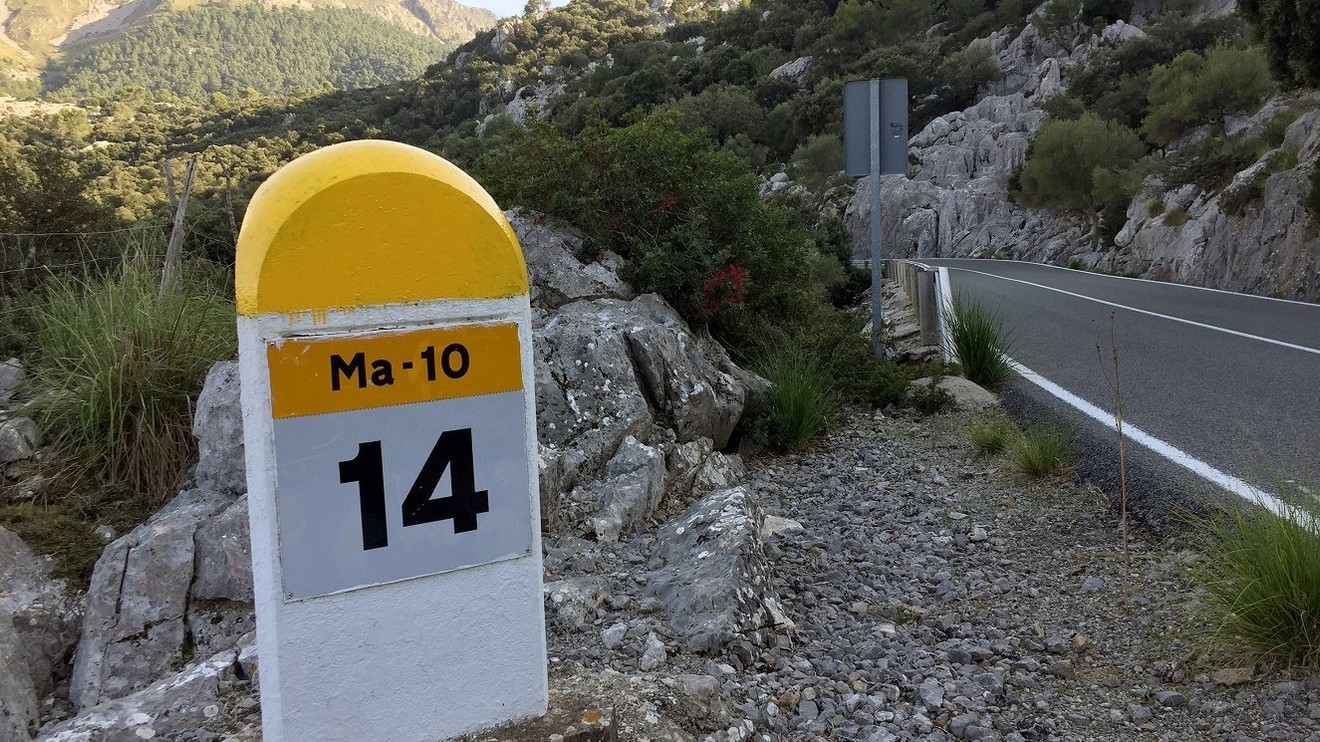 Putování podél moří