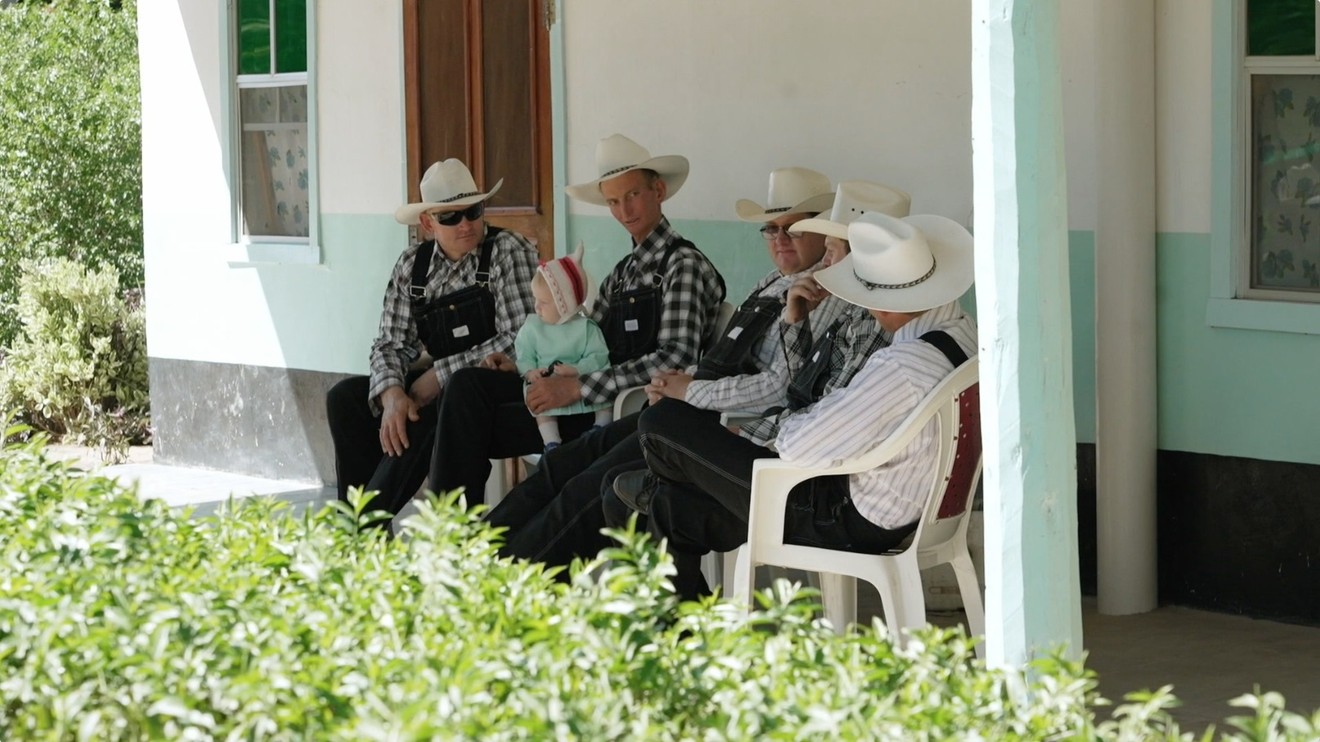 Mennonité: Tajemné společenství, Dokumentární klub