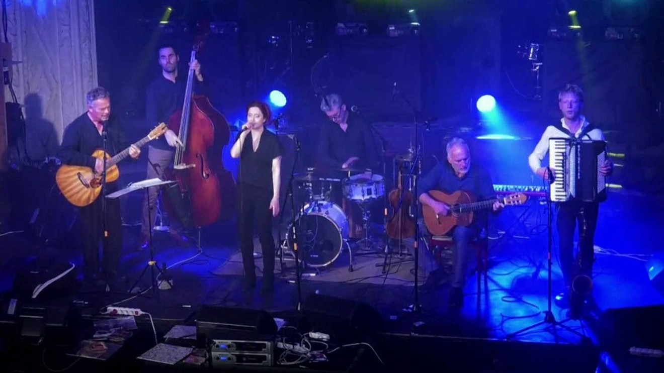 Nerez & Lucia a Neřež trio, Hudební klub