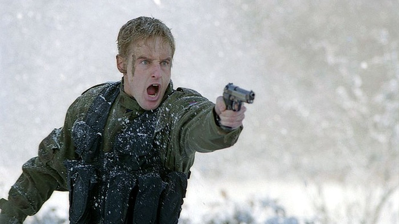 Za nepřátelskou linií