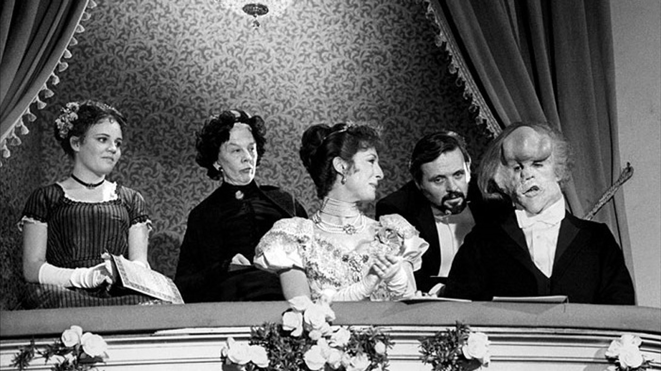 Sloní muž, Kino Art