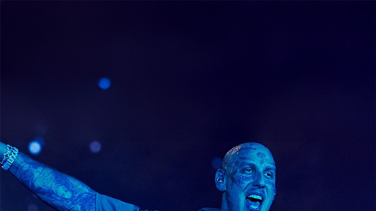 Separ: Tehelné pole - Backstage