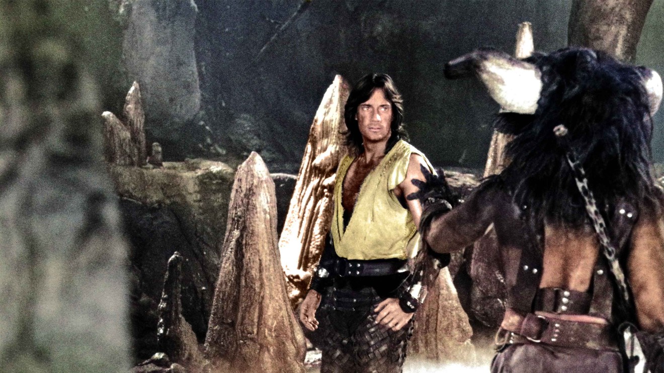 Herkules v Minotaurově labyrintu