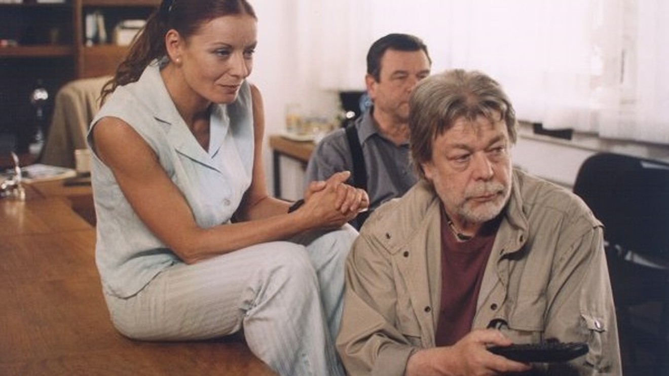 Všichni musí zemřít