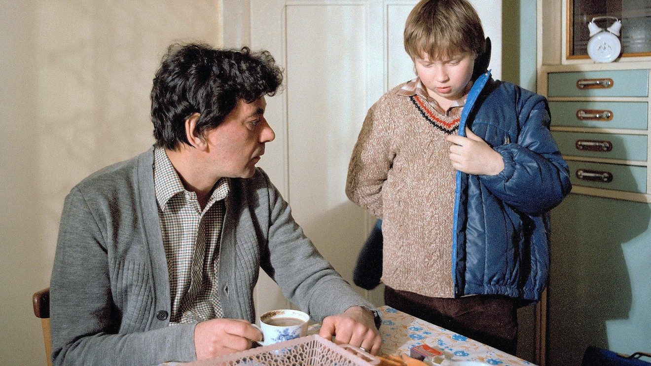 Mít někoho do deště