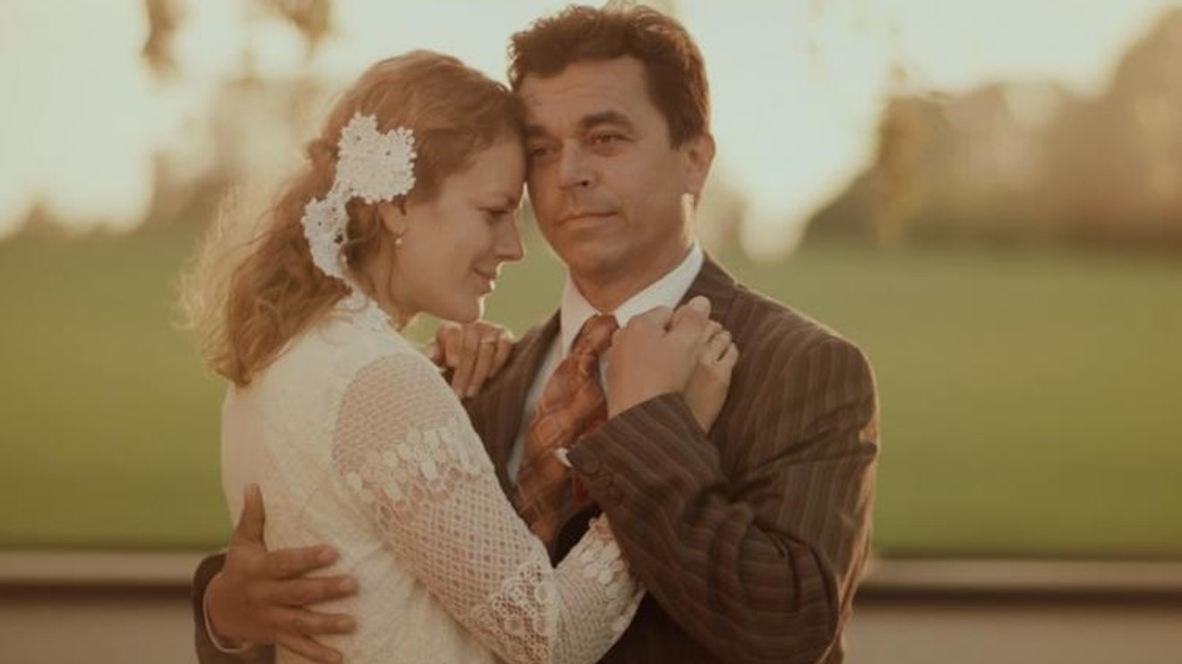 Voda, čo má drží nad vodou