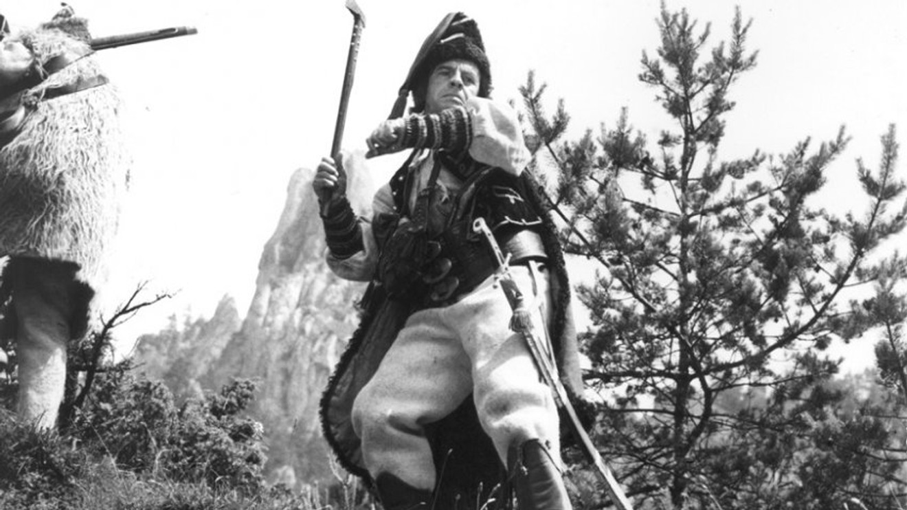 Pacho, hybský zbojník, Kino Art