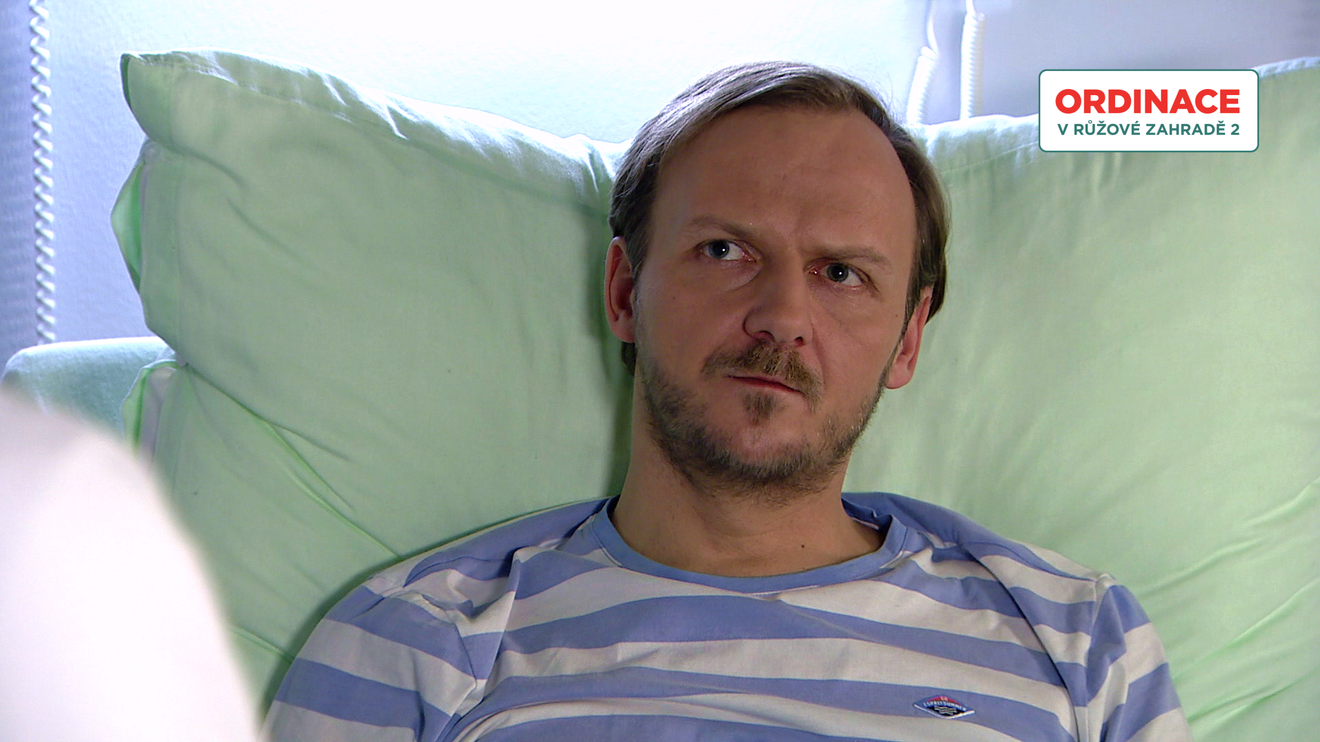 869. díl - Couvání do zdi