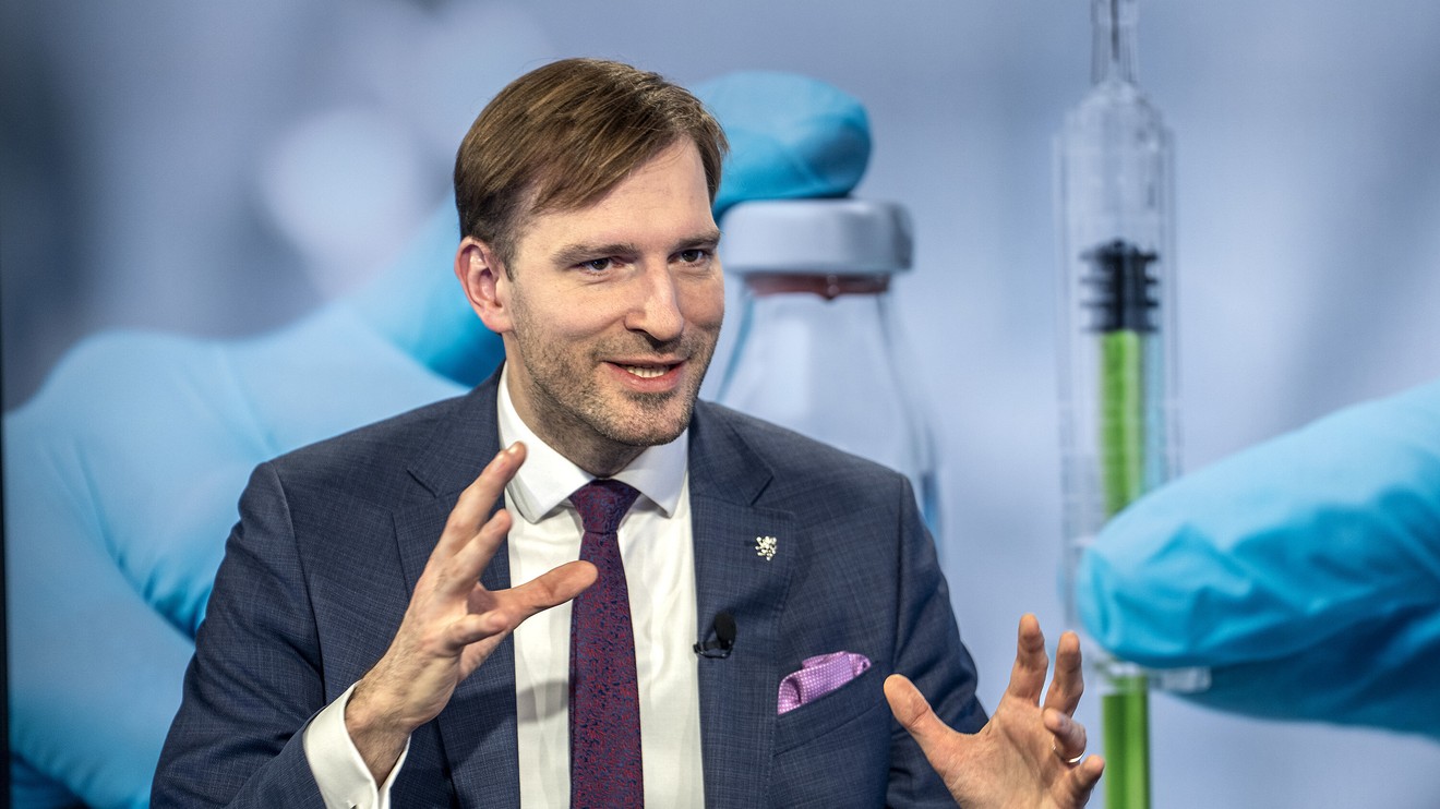 Záškrt se vrátil kvůli neočkovaným dětem. Na povinné vakcinaci trváme, říká Vojtěch