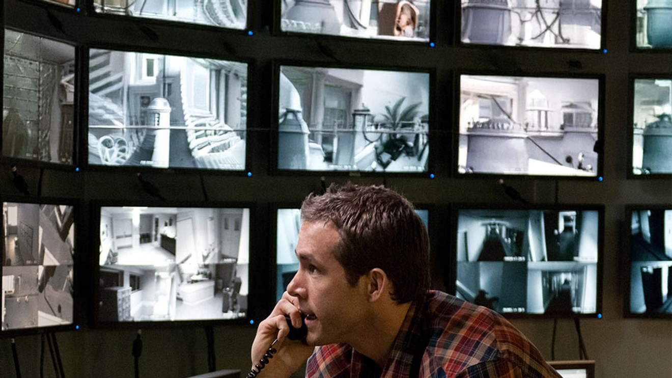 Nepřítel pod ochranou