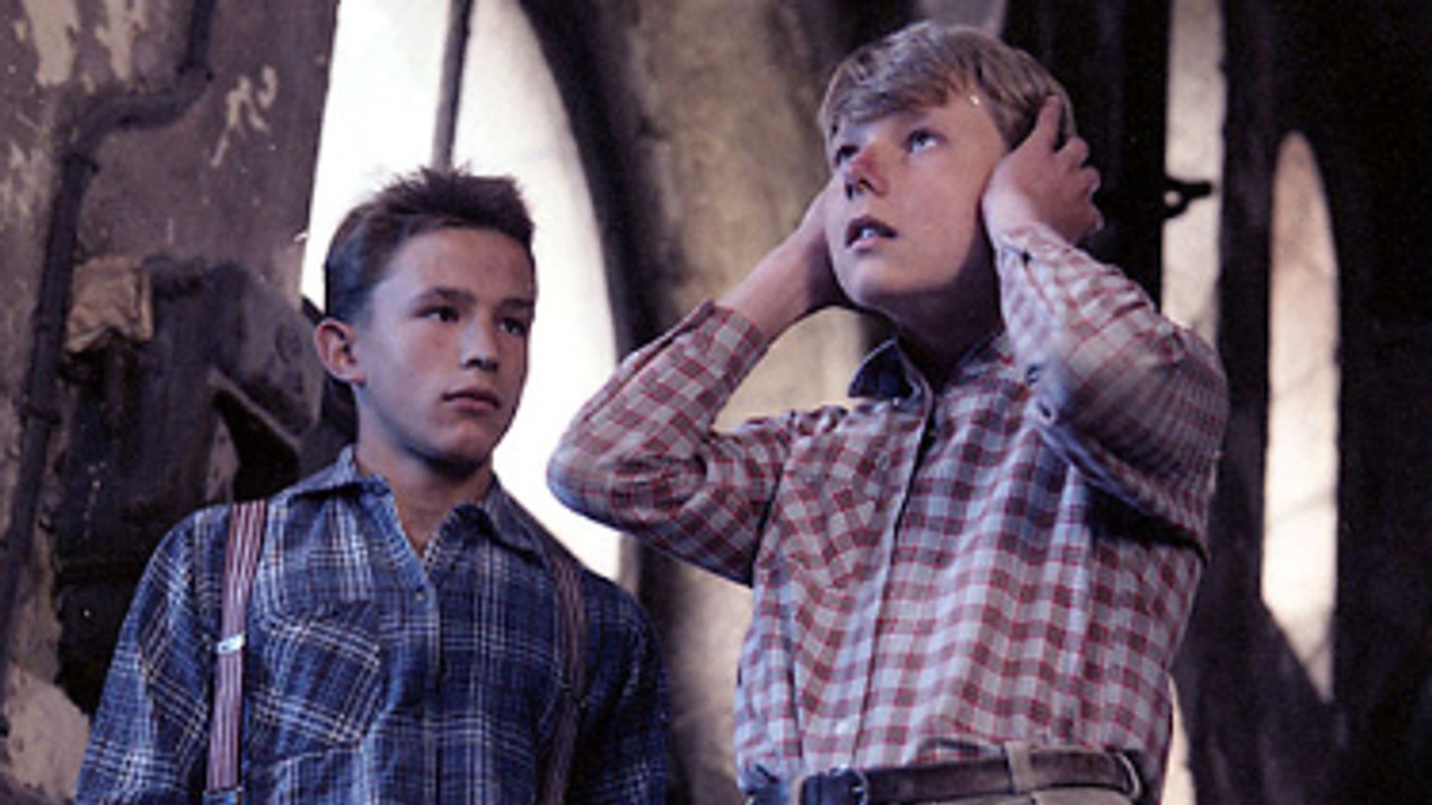 Blázni a děvčátka