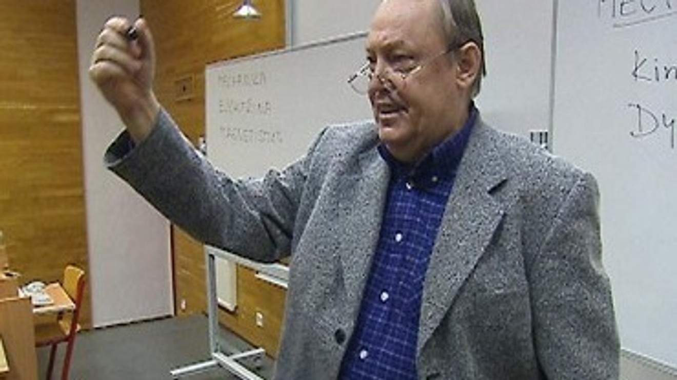 Pavel Tománek, profesor nanotechnolog