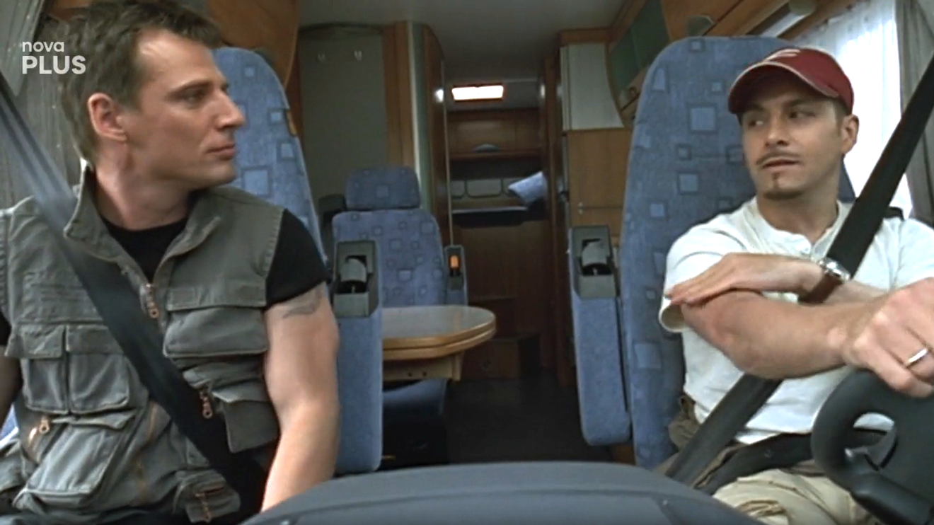 5. díl - Poplach na nudistické pláži