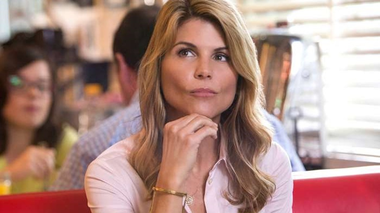 Zaprášená tajemství: Všechno, co se třpytí