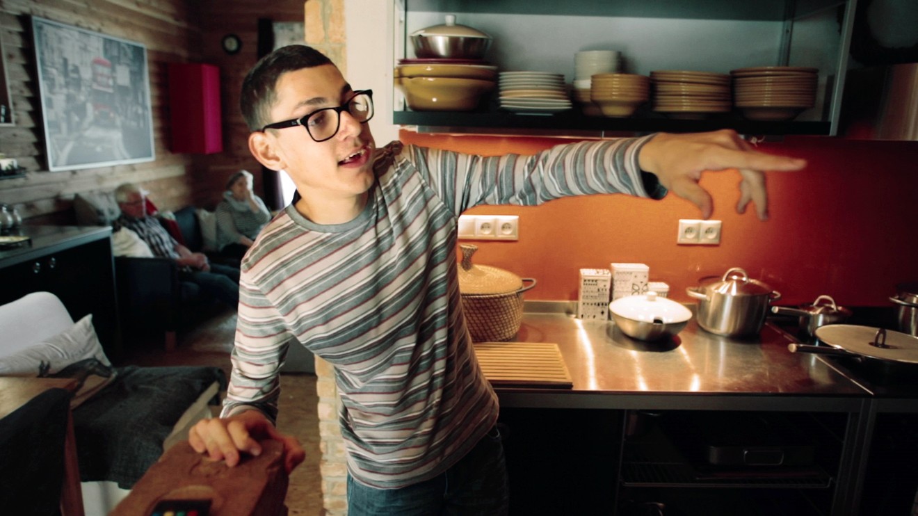 Tak ďaleko, tak blízko