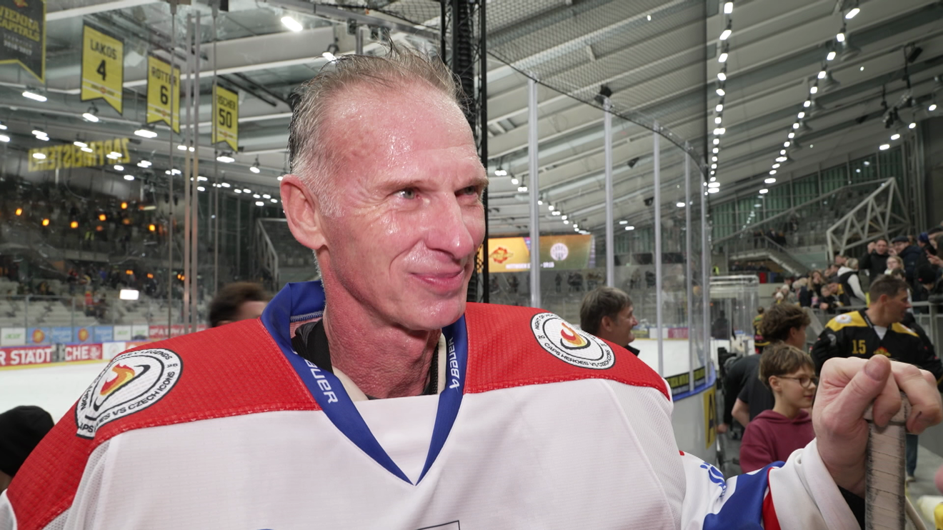 O Haškovi znovu v bráně, utkání hvězd a výměně Hughese