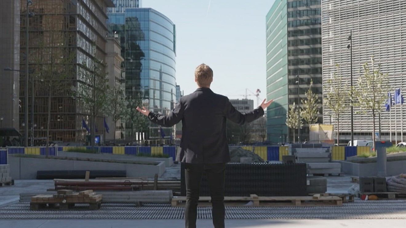 15 minut v europarlamentu