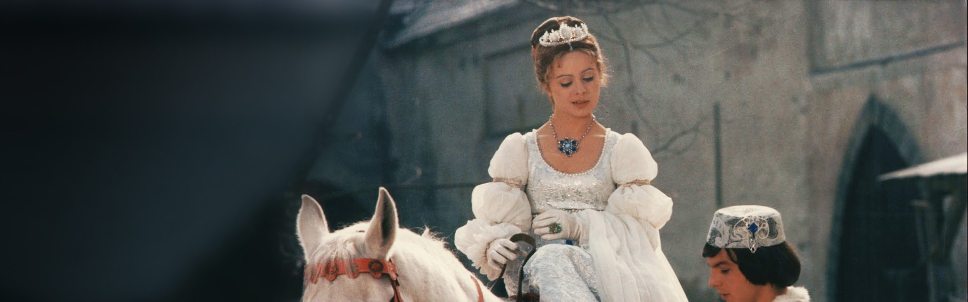 tri_orisky_pro_popelku-1920x1080