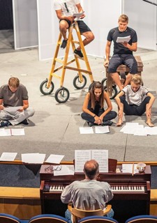 Radostná cesta aneb 70 let s divadlem Radost