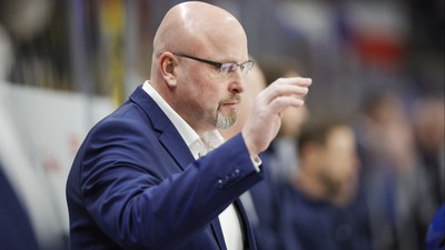 Augusta o angažmá ve Spartě i české hokejové reprezentaci