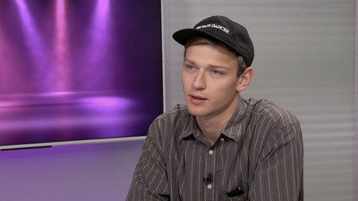 Zpěvák a herec Tomas Sean Pšenička