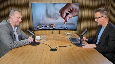 Britové zakazují cigarety chytře. Povolují alternativy, říká adiktolog