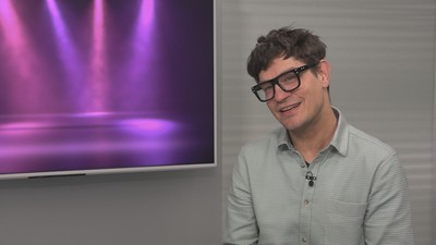 Herec a zpěvák David Kraus