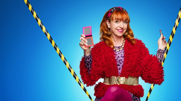 Říjen na Oneplay: Oddíl B, Případy mimořádné Marty, Přání k narozeninám či Oppenheimer